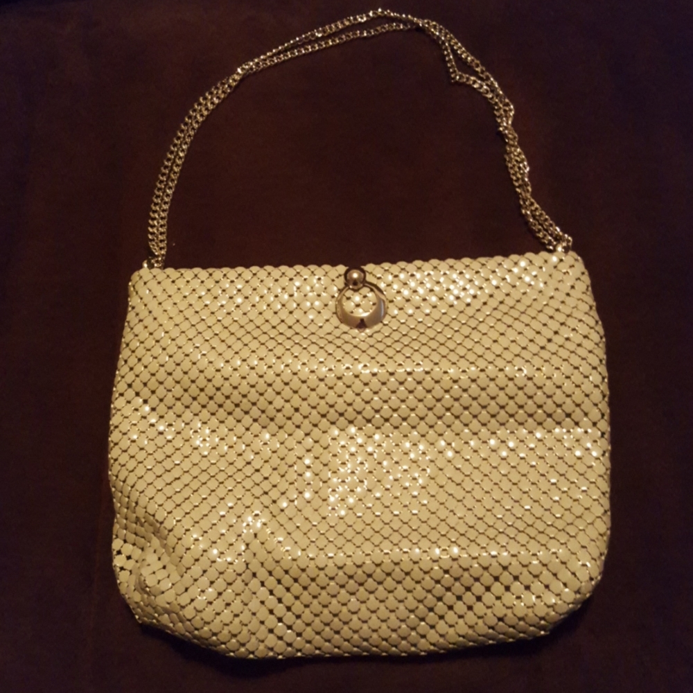 Whiting And Davis Sequin/Mesh Handbag - image 4
